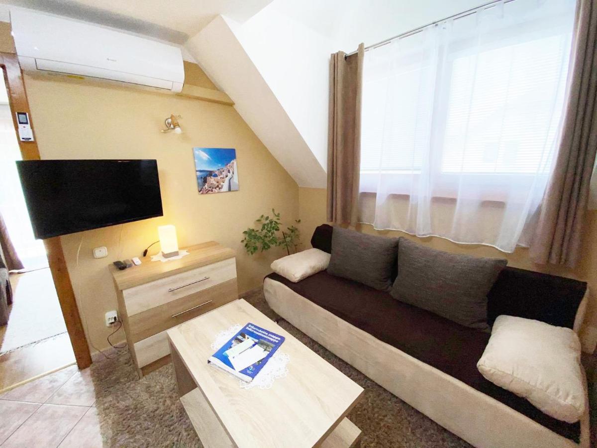 Apartman Siesta Buek - Buekfuerdo Экстерьер фото