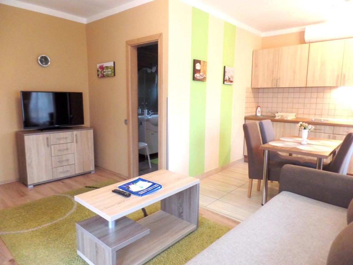 Apartman Siesta Buek - Buekfuerdo Экстерьер фото