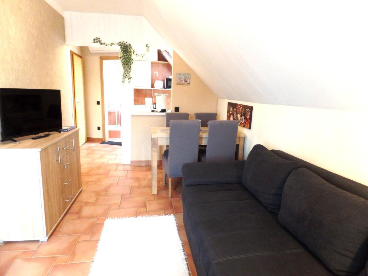 Apartman Siesta Buek - Buekfuerdo Экстерьер фото