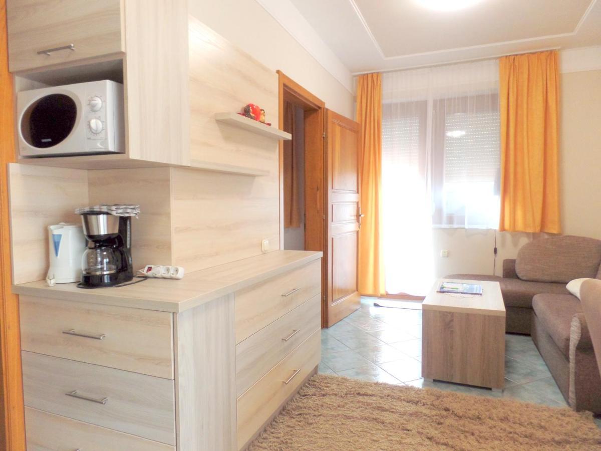 Apartman Siesta Buek - Buekfuerdo Экстерьер фото