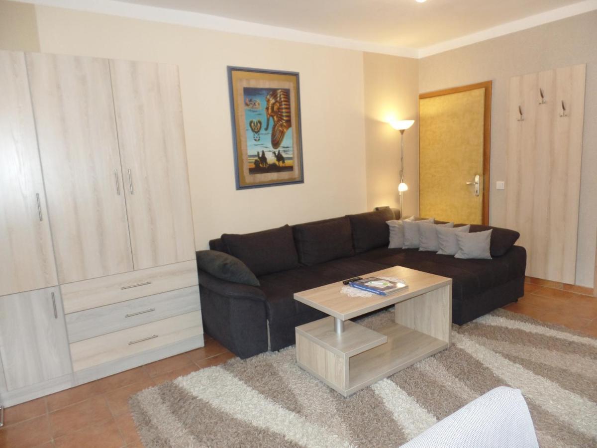 Apartman Siesta Buek - Buekfuerdo Экстерьер фото
