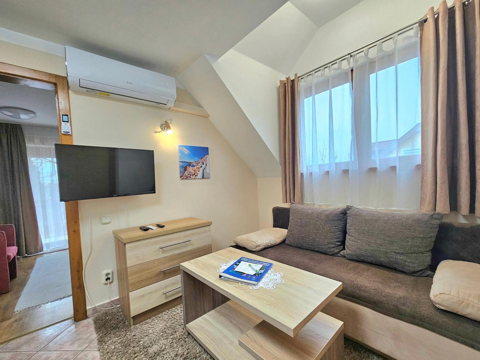 Apartman Siesta Buek - Buekfuerdo Экстерьер фото