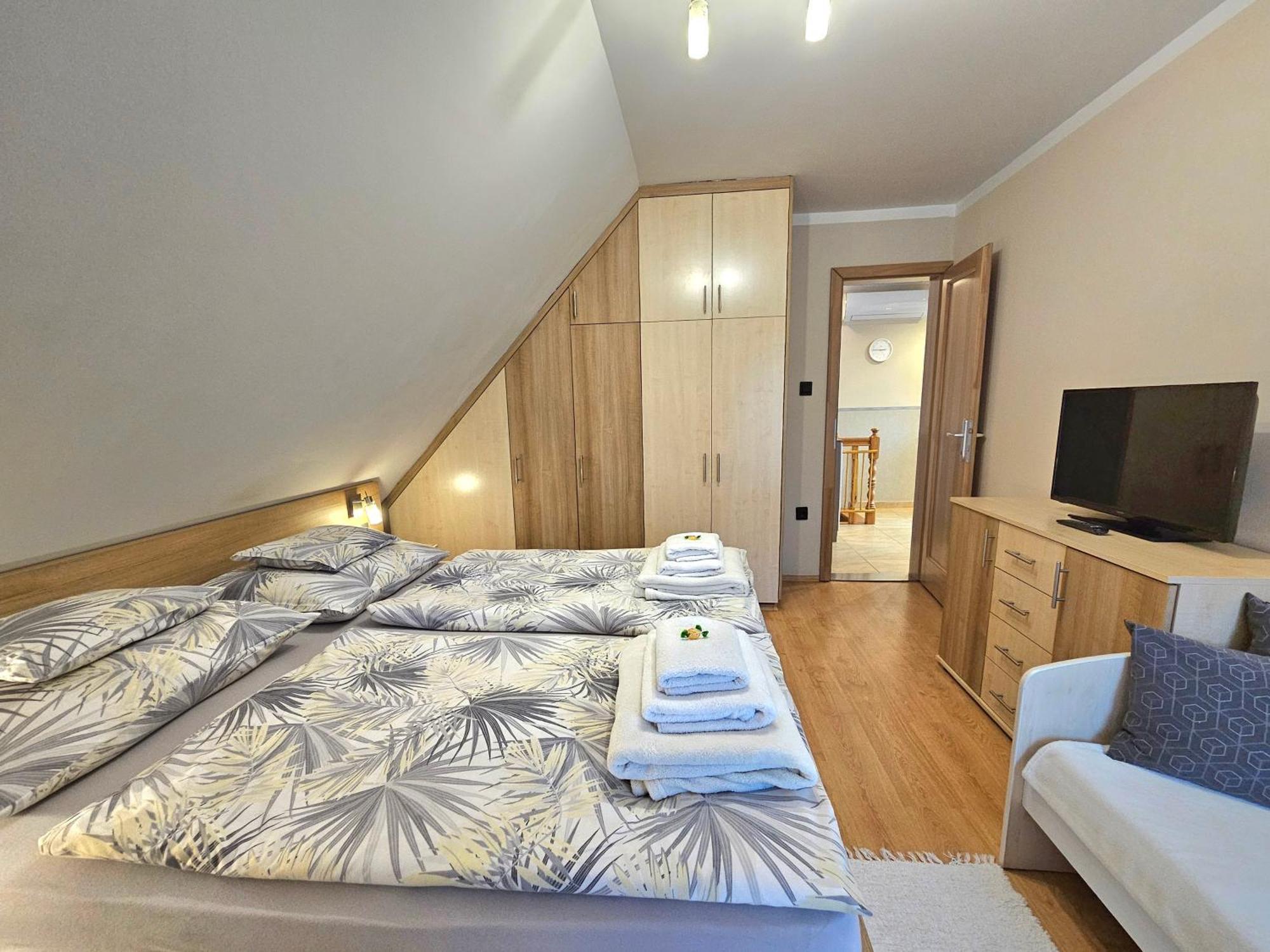 Apartman Siesta Buek - Buekfuerdo Экстерьер фото