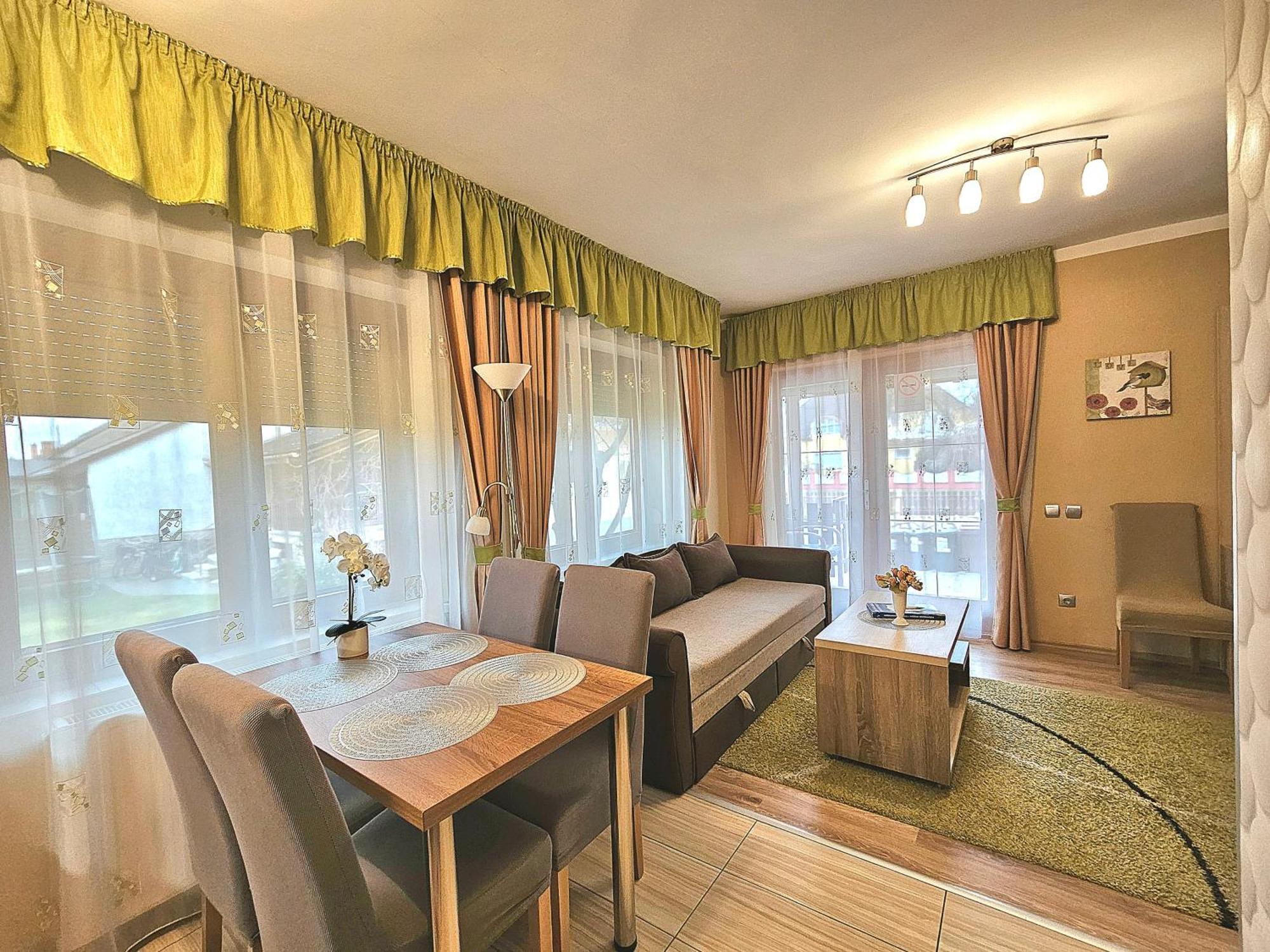 Apartman Siesta Buek - Buekfuerdo Экстерьер фото