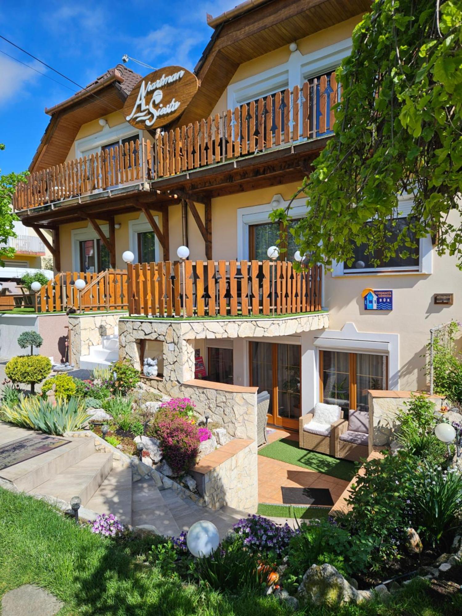 Apartman Siesta Buek - Buekfuerdo Экстерьер фото